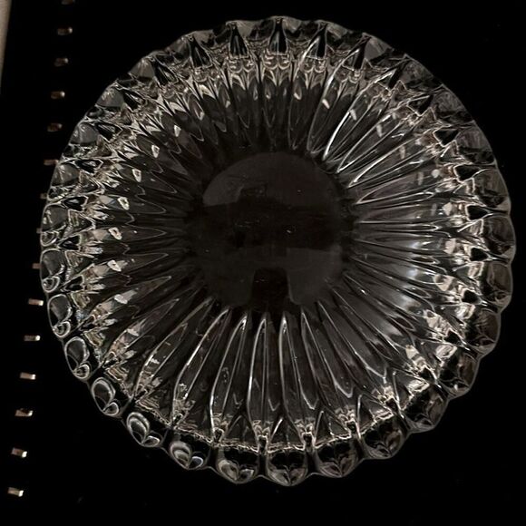 Vintage Avitra Williamsburg 8" round bowl heavy crystal - Picture 3 of 6